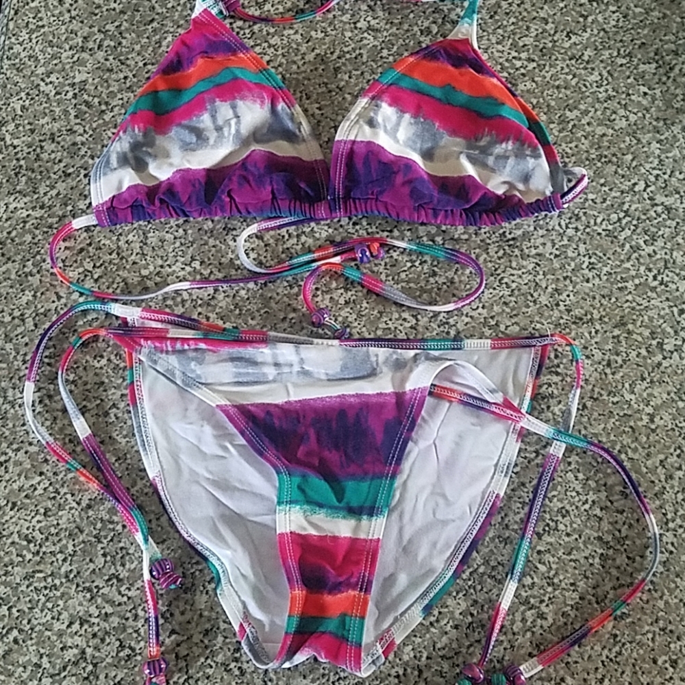 Body Glove tie die triangle bikini bathing suit